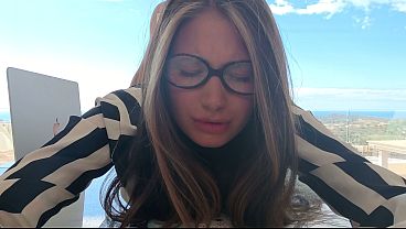 Как он смеет говорить мачехе, что собирается её трахнуть